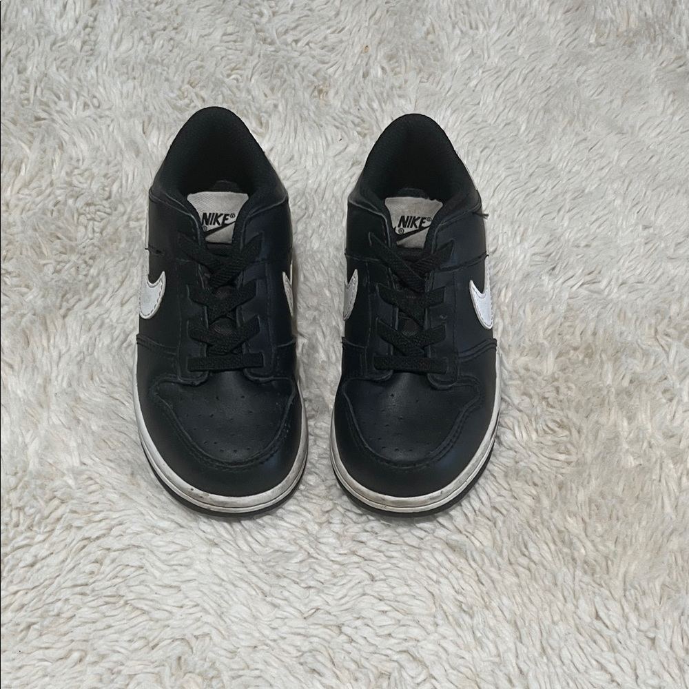 Nike Kids Black and White low top Dunks